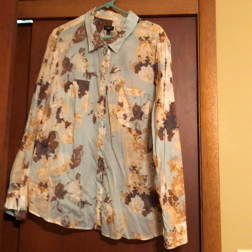 Floral print button down blouse